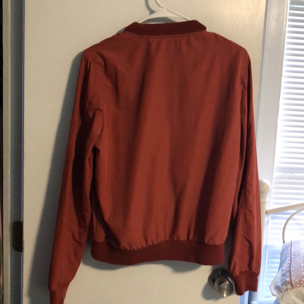 Windbreaker - Picture 2 of 5